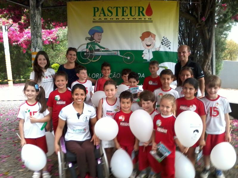  Tarde Especial no Laboratório Pasteur de Joaçaba